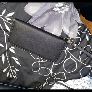 Black wallet